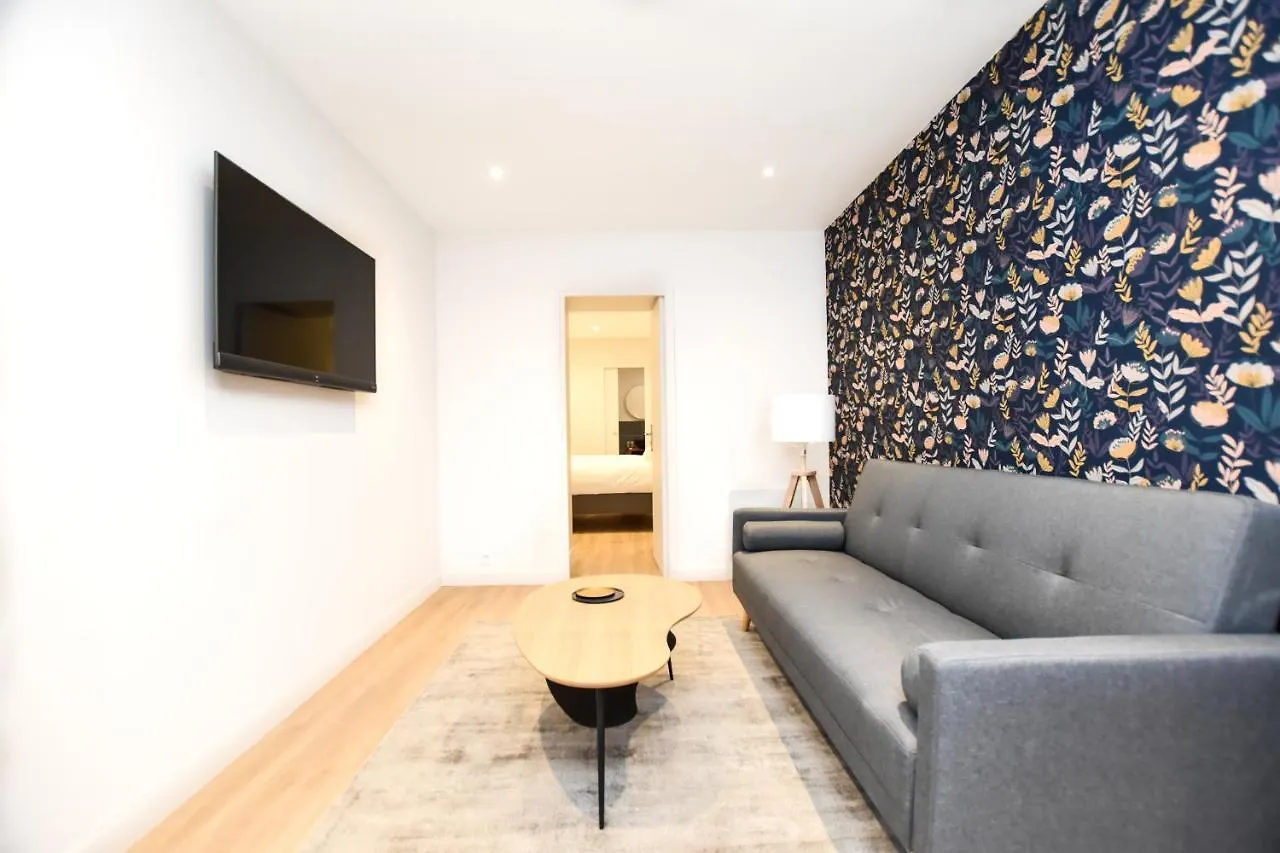 Cmg Poissonniere - Barbes Rochechouart Paris
